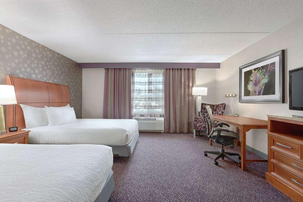 Hilton Garden Inn Springfield Bilik gambar