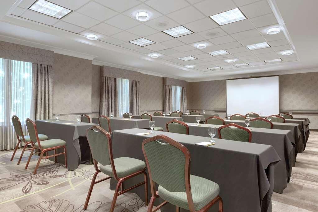 Hilton Garden Inn Springfield Kemudahan gambar
