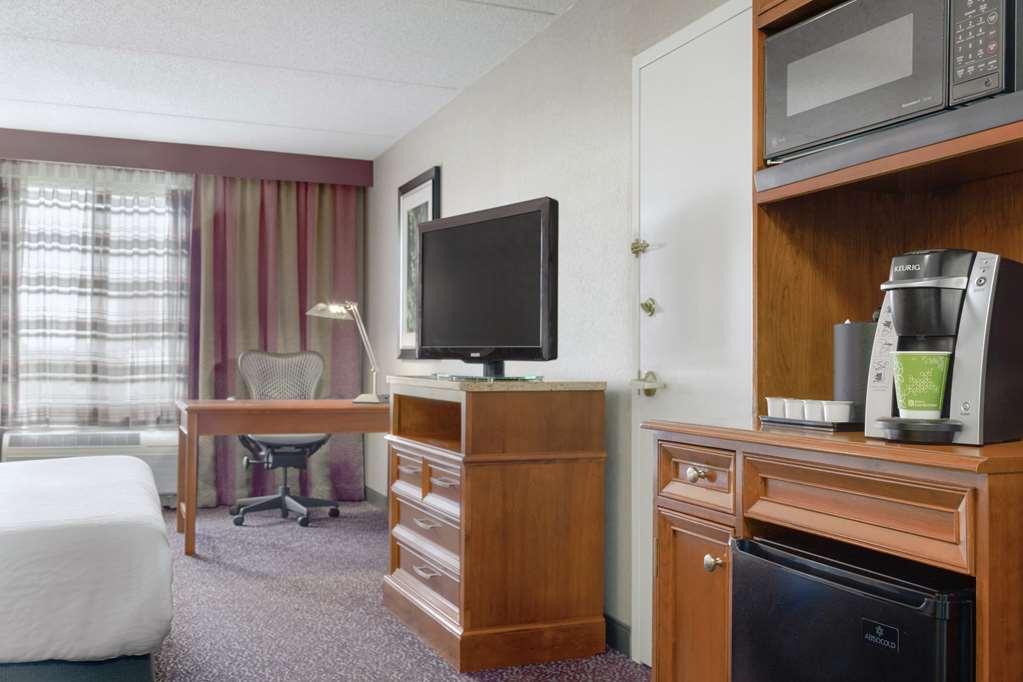 Hilton Garden Inn Springfield Bilik gambar