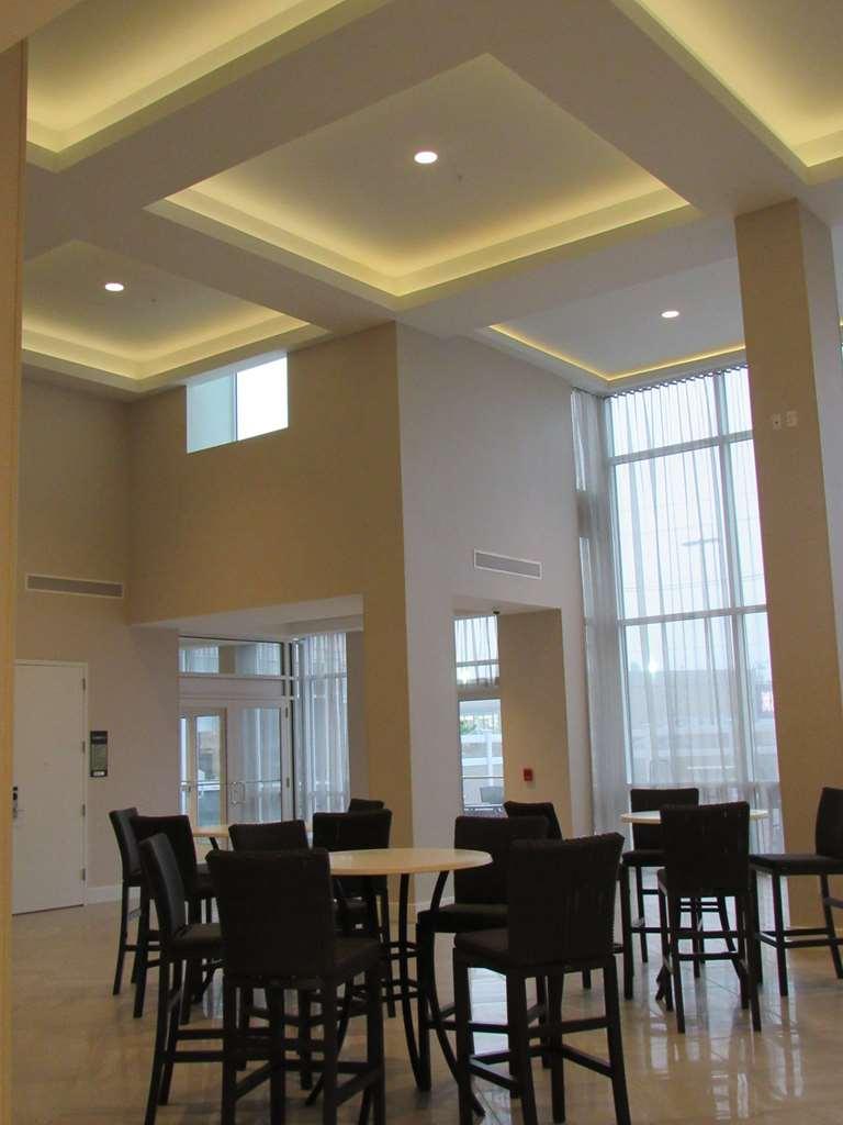 Hilton Garden Inn Springfield Dalaman gambar